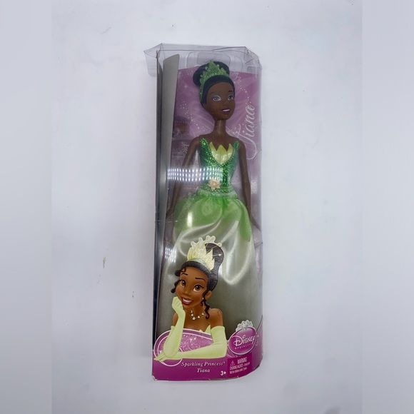 Princess Tiana Barbie 08’ - Picture 4 of 5
